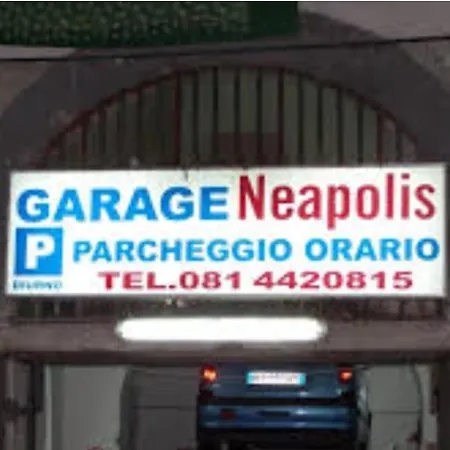 El Corazon De Napoles, Centro Historico 2* 나폴리
