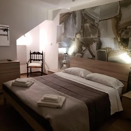 El Corazon De ,centro Storico Bed & Breakfast 4*