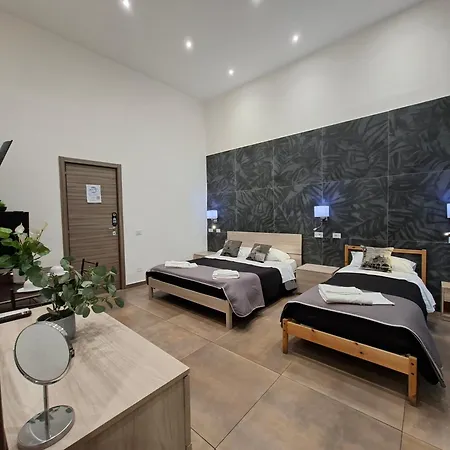 El Corazon De Napoles, Elegante Nel Centro Storico Di 4* Nápoles