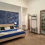 El Corazon De Napoles, Centro Històrico Bed and breakfast 4*