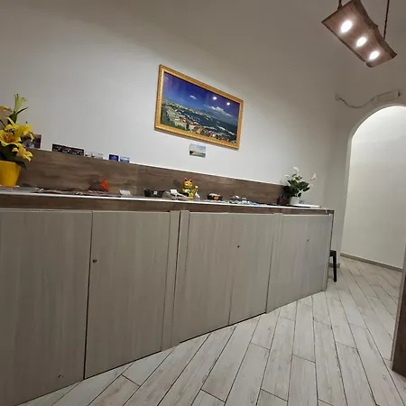 El Corazon De Napoles, Elegante Nel Centro Storico Di 4*