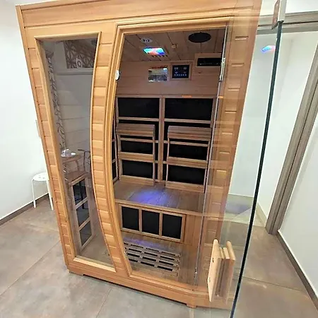 El Corazon De Napoles, Elegante Nel Centro Storico Di 4*