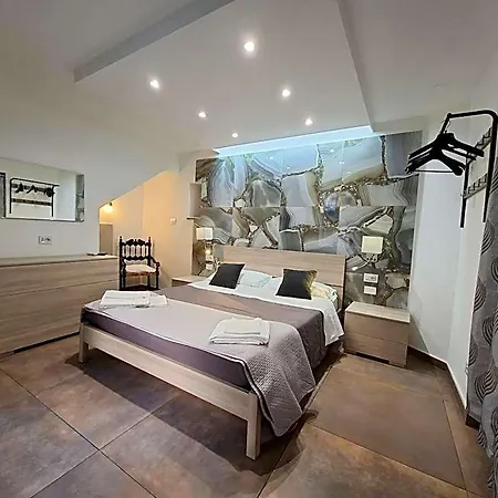 Bed & Breakfast El Corazon De Napoles, Elegante Nel Centro Storico Di Naples