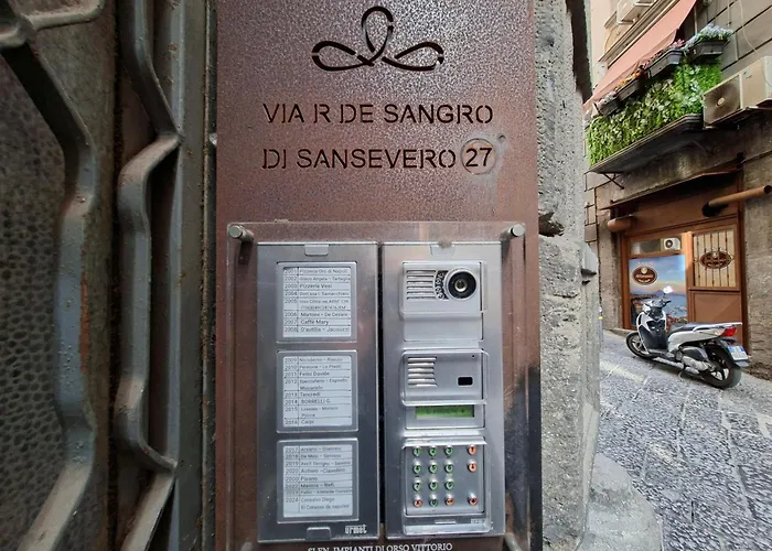 El Corazon De Napoles, Centro Històrico 4*