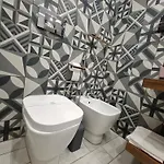 El Corazon De Napoles, Elegante Nel Centro Storico Di Frühstückspension 4*